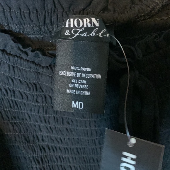 NWT Hot Topic Peasant Dress - Picture 3 of 5